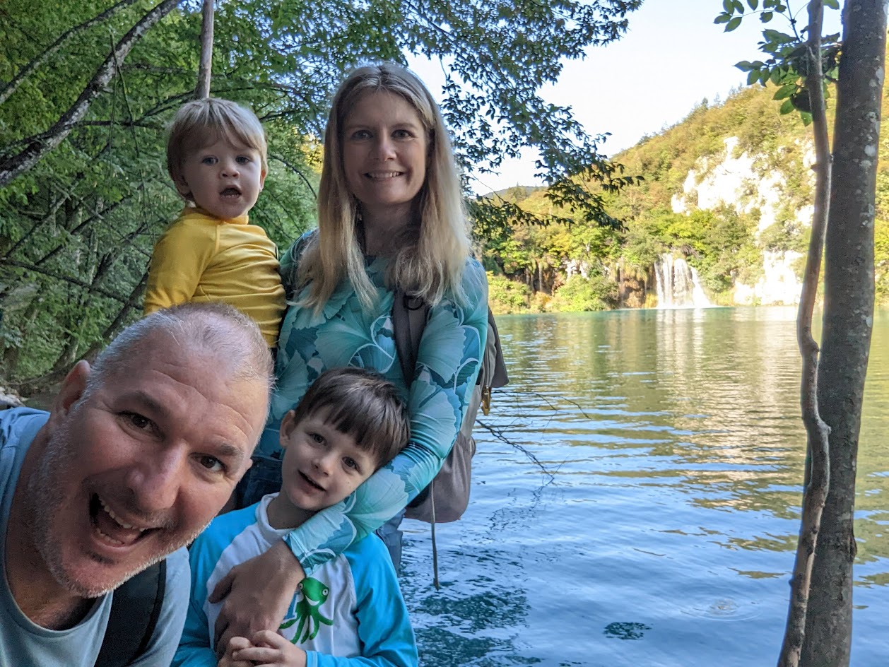 family-plitvice